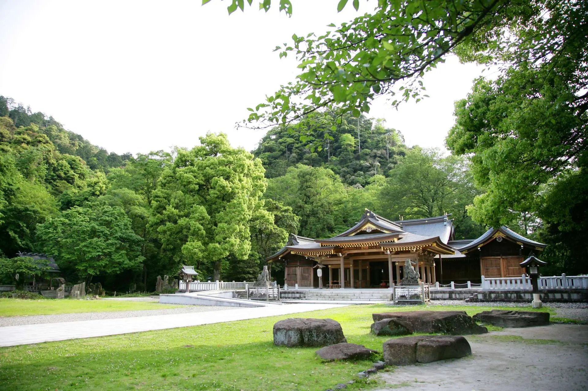 ⛩️ 기후 호국 신사(기후 고코쿠 진자) 이미지 4